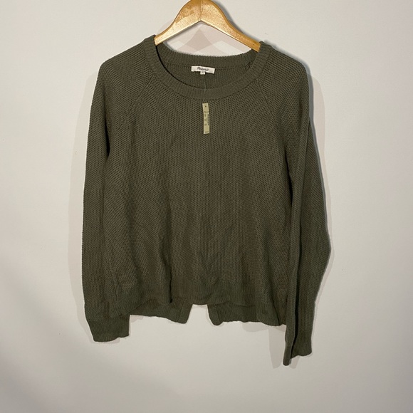 Madewell Sweaters - Madewell crewneck sweater g6851 military green L